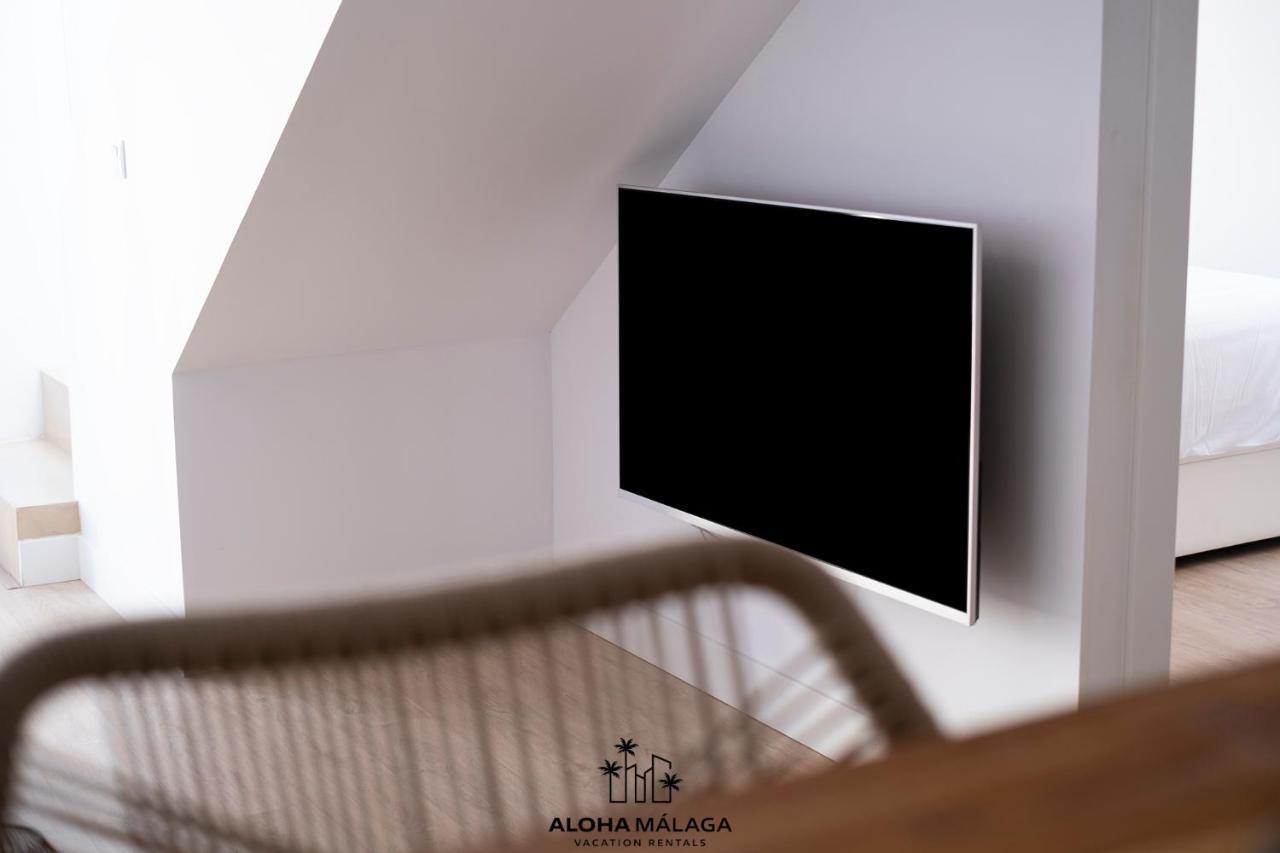 Luxury Duplex With Pool And Padel Court In Town Apartment Malaga Bagian luar foto